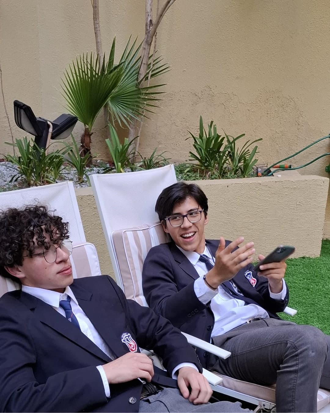 Lucas Galleguillos y Vicente Olguín, directivos de HiveYoung